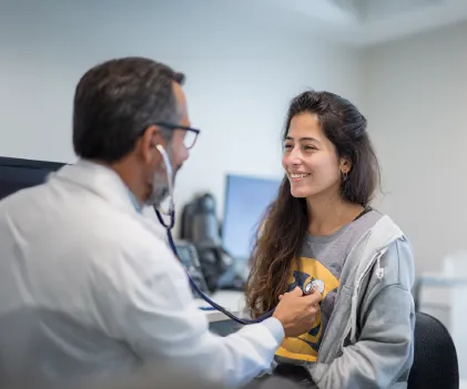 Proceso de examen médico y psicológico